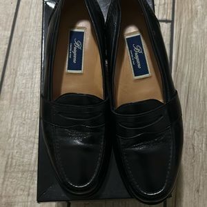 Black elegant penny loafer